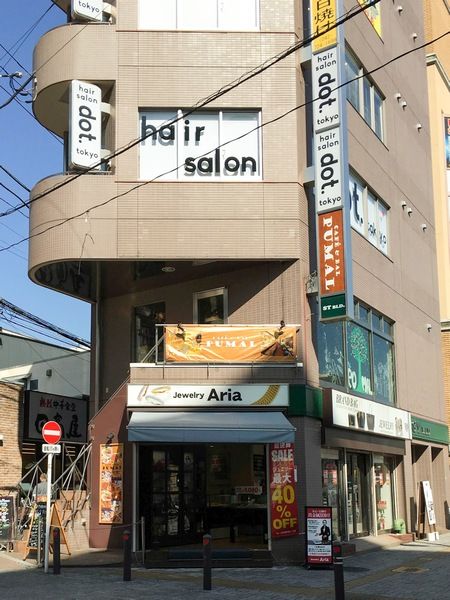 CAFE&BAL PUMAL、店舗外観