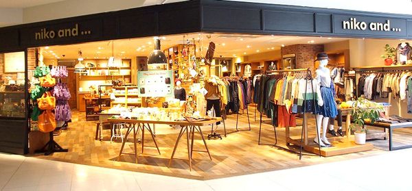 画像引用元:http://www.nikoand.jp/shop/niko_and_22.html