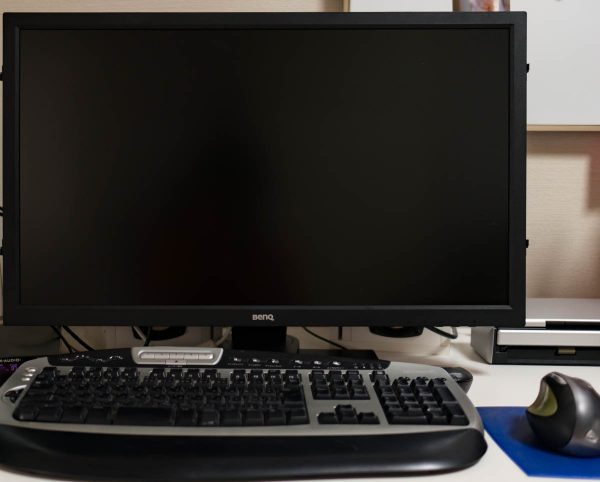 BenQ「SW2700PT」設置イメージ