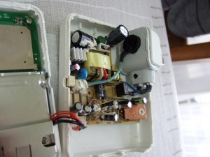 AirMac Express 分解後に電源投入